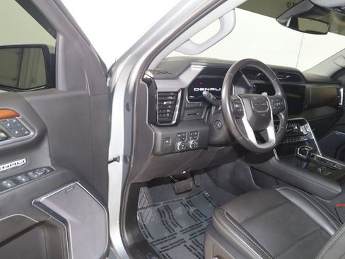 Used 2023 GMC Sierra 1500 Denali AWD/4WD image 49