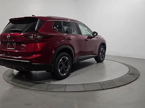 New 2026 Nissan Rogue SV w/ SV Premium Package image 5