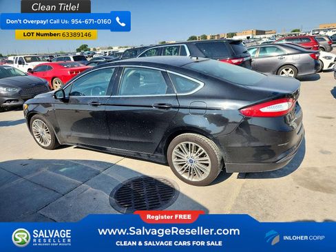 Used 2014 Ford Fusion SE w/ Equipment Group 202A FWD image 3