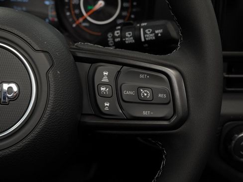 New 2026 Jeep Wrangler Unlimited Rubicon image 27