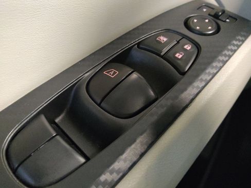 Used 2024 Nissan Altima 2.5 SV image 27