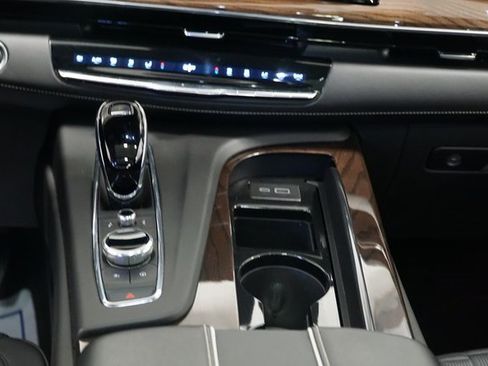 Used 2023 Cadillac Escalade ESV Sport Platinum w/ LPO, ONYX Package image 14