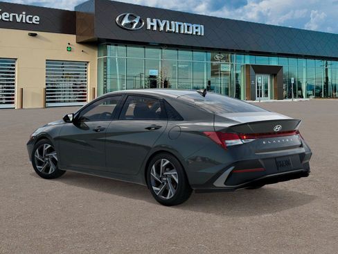 New 2026 Hyundai Elantra SEL Sport Premium FWD image 5