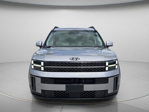 Used 2025 Hyundai Santa Fe Calligraphy image 4