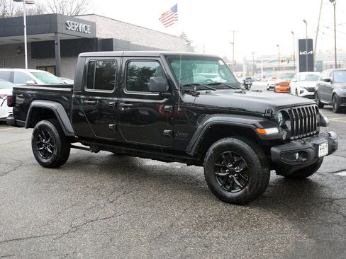 Used 2022 Jeep Gladiator Sport AWD/4WD image 48