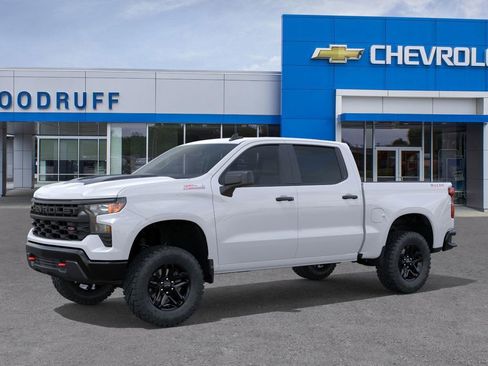 Used 2026 Chevrolet Silverado 1500 Custom Trail Boss image 2
