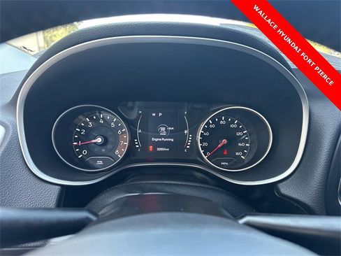 Used 2020 Jeep Compass Latitude image 19