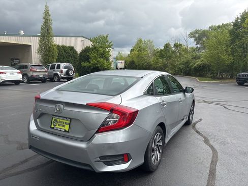 Used 2016 Honda Civic EX image 8