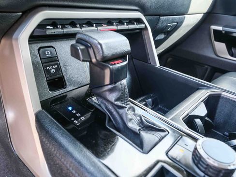 Used 2022 Toyota Tundra Limited w/ TRD Off-Road Package AWD/4WD image 21
