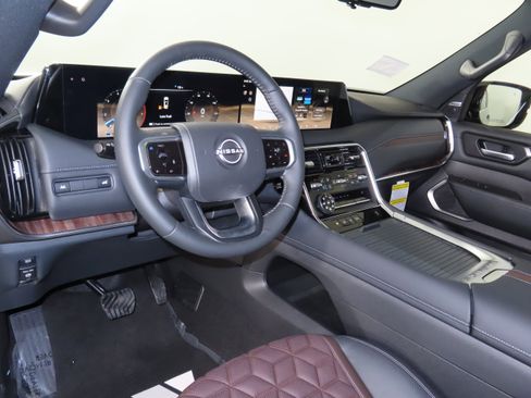 New 2026 Nissan Armada Platinum image 19