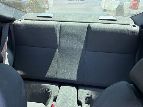Used 2022 Toyota GR86 RWD image 8