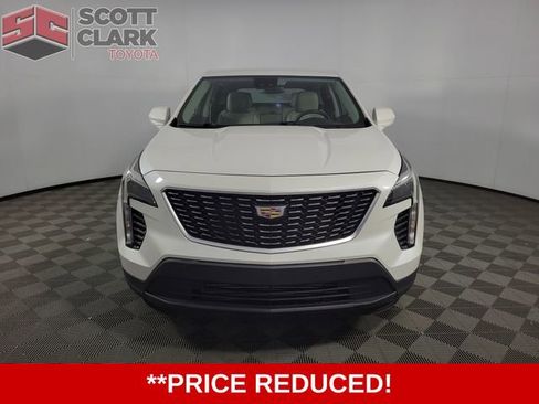 Used 2023 Cadillac XT4 Luxury image 2