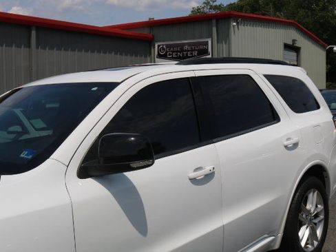 Used 2023 Dodge Durango R/T AWD/4WD image 3