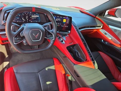 Used 2021 Chevrolet Corvette Stingray Premium Conv w/ Z51 Performance Package RWD image 11