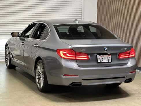 Used 2017 BMW 540i xDrive AWD/4WD image 28