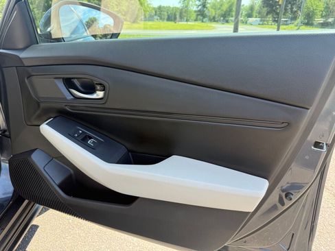 Used 2023 Honda Accord EX image 26
