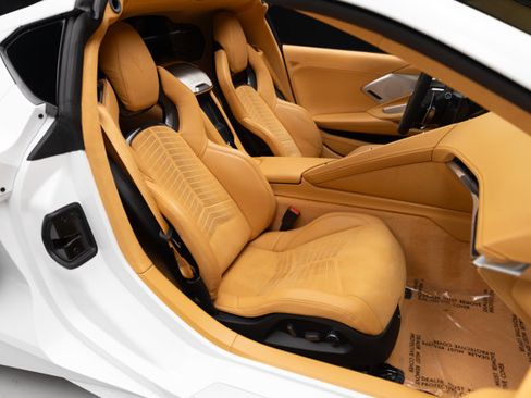 Used 2020 Chevrolet Corvette Stingray Premium Cpe w/ 3LT Preferred Equipment Group image 67