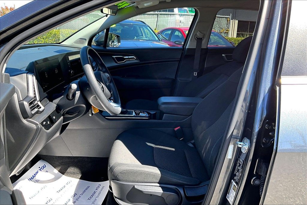 Certified 2023 Kia Sportage LX FWD image 14