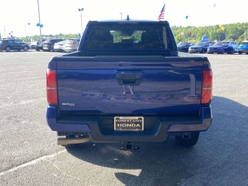 Used 2024 Toyota Tacoma SR5 RWD image 4