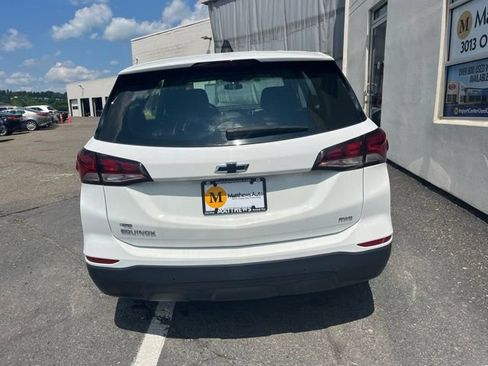 Used 2023 Chevrolet Equinox LS w/ LPO, Cargo Package AWD/4WD image 4