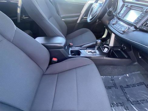 Certified 2018 Toyota RAV4 XLE FWD image 14