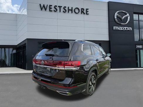 Used 2025 Volkswagen Atlas SEL AWD/4WD image 3