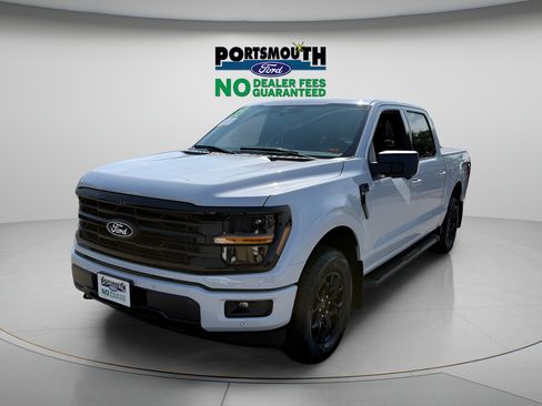 Used 2025 Ford F150 XLT w/ Equipment Group 302A MID AWD/4WD image 16