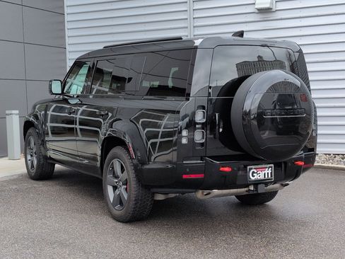 Used 2025 Land Rover Defender 130 X image 10