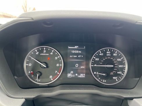 Used 2024 Subaru Crosstrek 2.0i Premium image 12