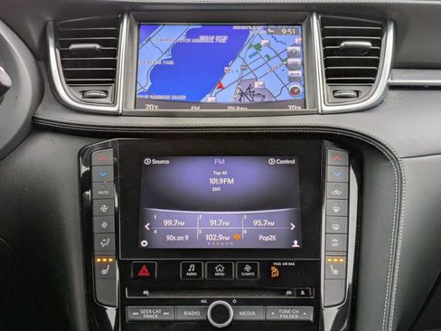 Used 2019 INFINITI QX50 Essential w/ Premium Heat Package image 19