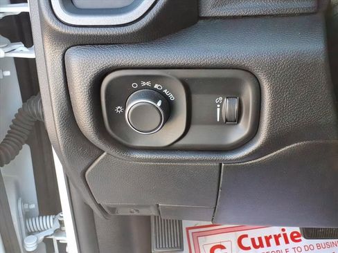 Used 2023 RAM 3500 Tradesman image 15