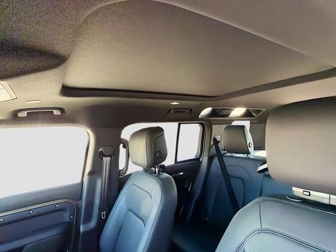 New 2026 Land Rover Defender 110 S image 26
