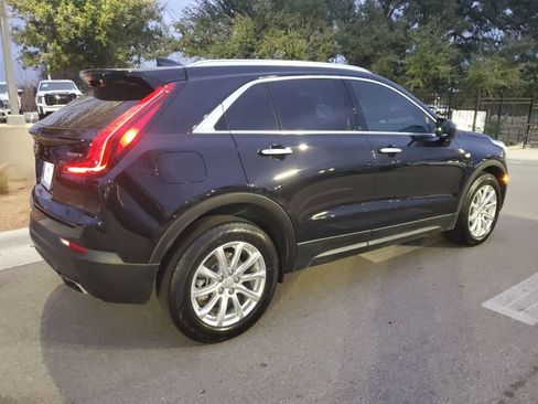 Certified 2021 Cadillac XT4 Luxury w/ Cold Weather Package image 9