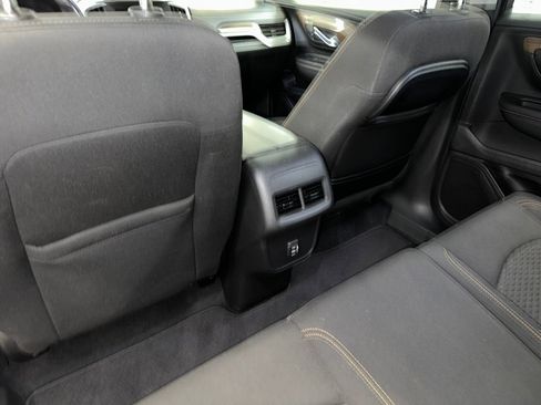 Used 2019 GMC Terrain SLE w/ Driver Convenience Package image 17