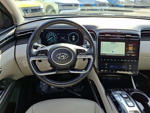 Used 2024 Hyundai Tucson Limited image 12