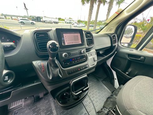 Used 2023 RAM ProMaster 2500 FWD image 25