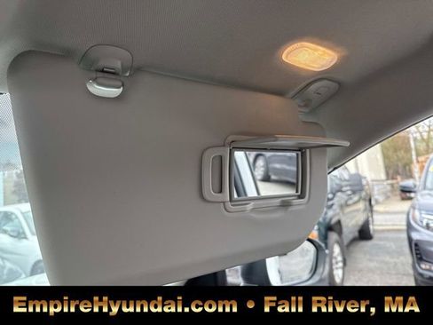 Used 2021 Nissan Rogue S image 31