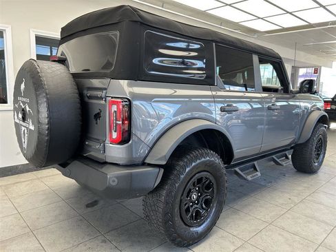 Used 2022 Ford Bronco Wildtrak image 8