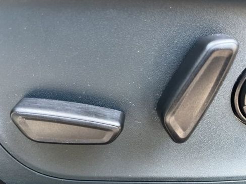 Used 2024 Ford Maverick Lariat image 14