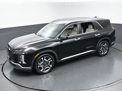 Used 2023 Hyundai Palisade Limited w/ Cargo Package FWD image 41