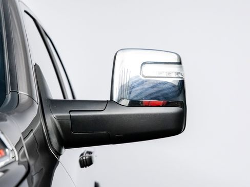 Used 2025 RAM 2500 Laramie image 8