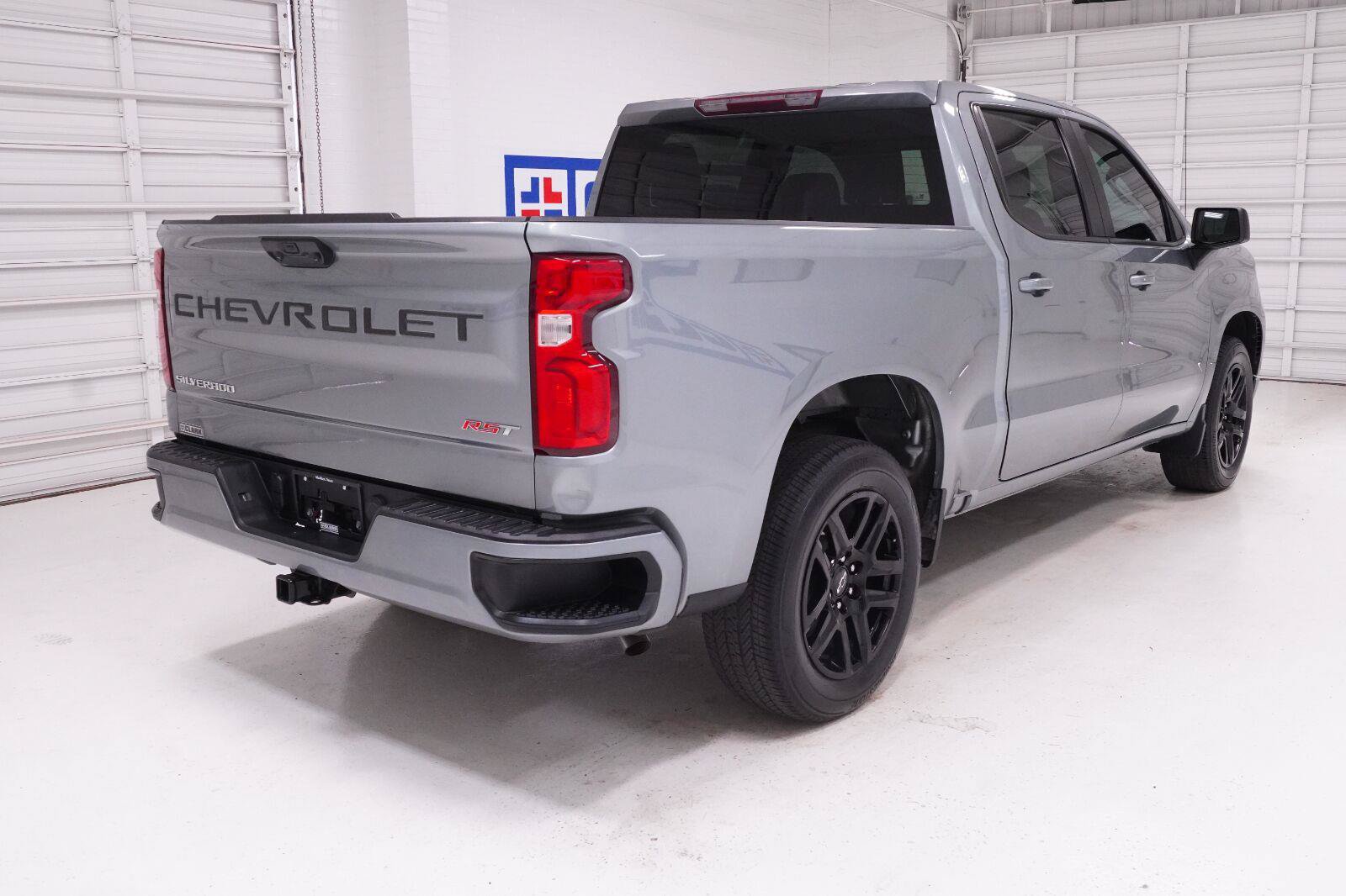 Used 2023 Chevrolet Silverado 1500 RST RWD image 27