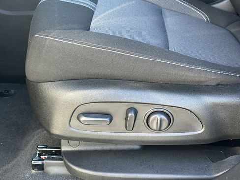 Used 2024 Chevrolet Blazer LT w/ Convenience Package image 10