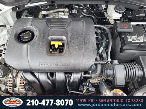 Used 2021 Kia Seltos S image 28