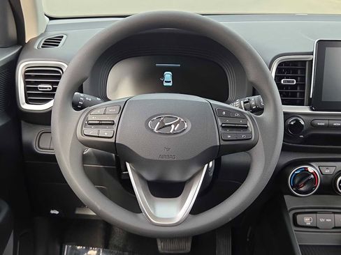 New 2026 Hyundai Venue SE image 22