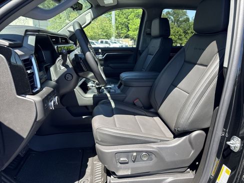 New 2026 GMC Sierra 1500 Denali w/ Denali Reserve Package AWD/4WD image 10