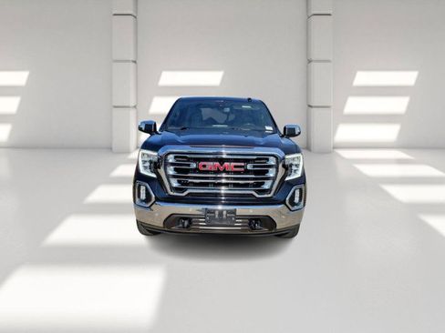 Used 2022 GMC Sierra 1500 SLT image 2