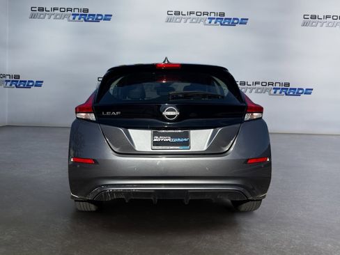 Used 2024 Nissan Leaf S image 6