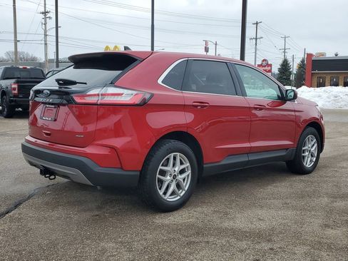 Used 2023 Ford Edge SEL w/ Convenience Package image 3