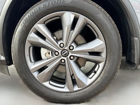 Used 2024 Nissan Murano Platinum w/ Cargo Package image 42